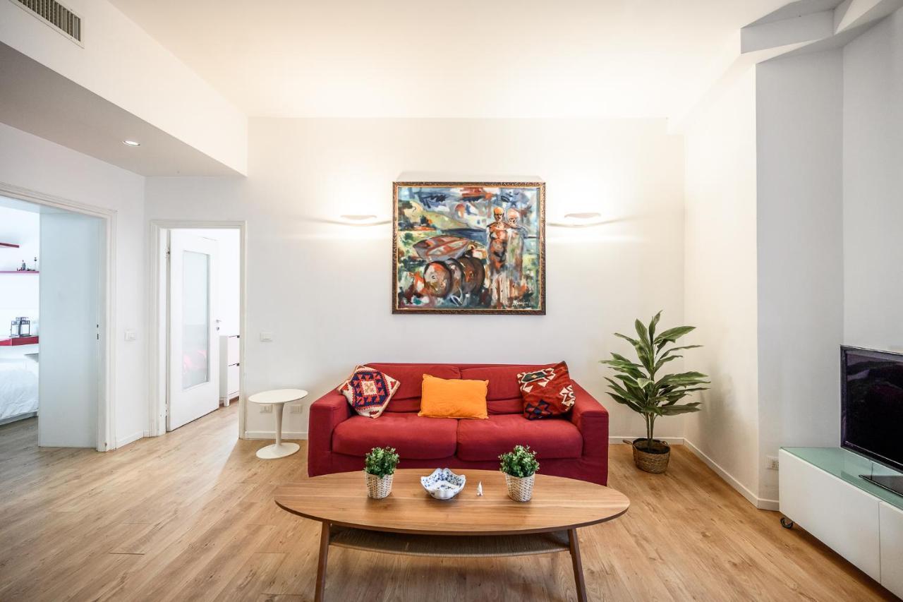 The Lantern Flat - Darsena Area Apartment Milan Bagian luar foto