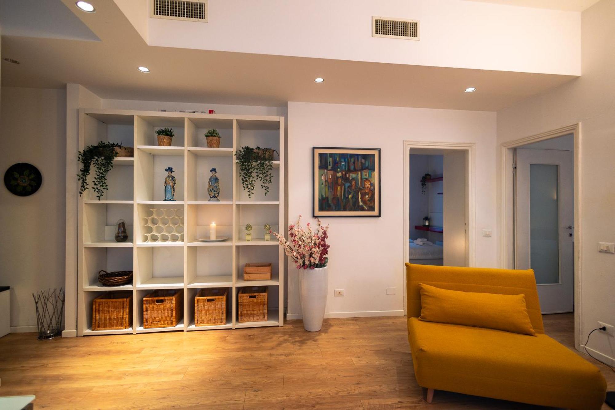 The Lantern Flat - Darsena Area Apartment Milan Bagian luar foto